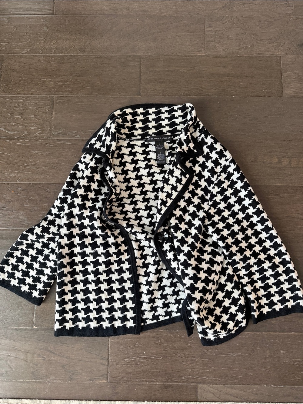 Josephine Chaus Houndstooth Knit Blazer